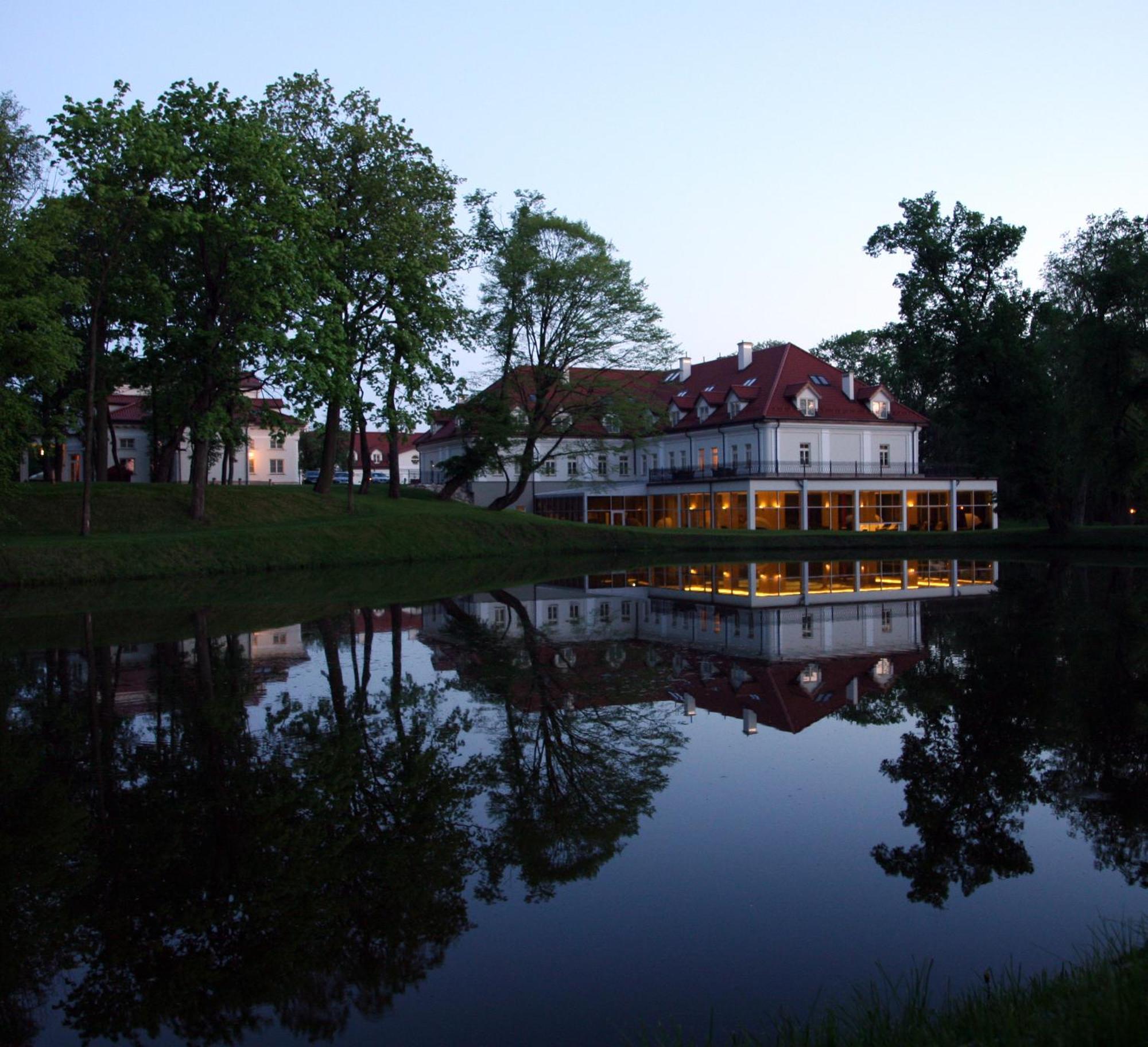 Palac Zelechow Spa & Wellness Exterior foto